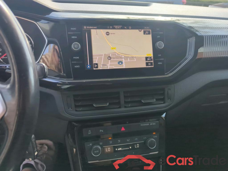 VOLKSWAGEN T-Cross 81 kW #2