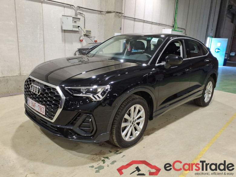 AUDI Q3 Sportback 1.4 45 TFSI E S TRONIC #1