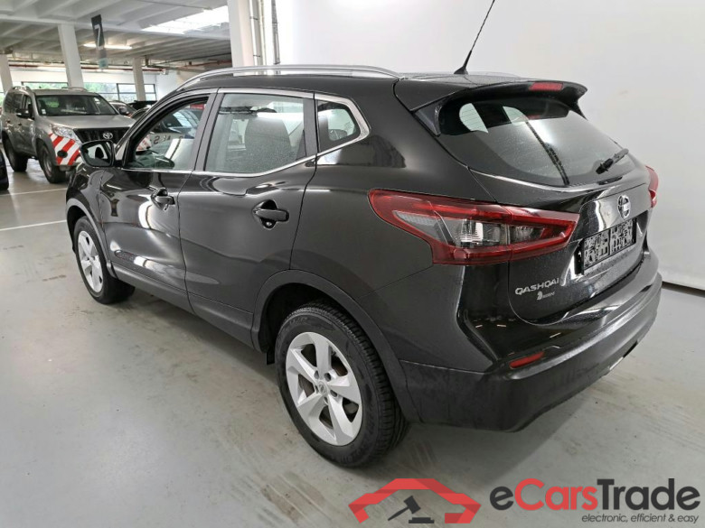 NISSAN QASHQAI - 2017 1.3 DIG-T Urban Edition #3