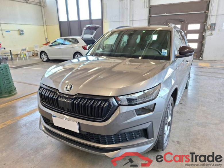 SKODA KODIAQ / 2021 / 5P / SUV 1.5 TSI ACT SPORTLINE DSG 7P #1