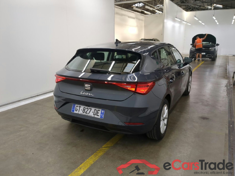 SEAT Leon / 2020 / 5P / Berline 1.0 TSI 110 S&S Style Business #4