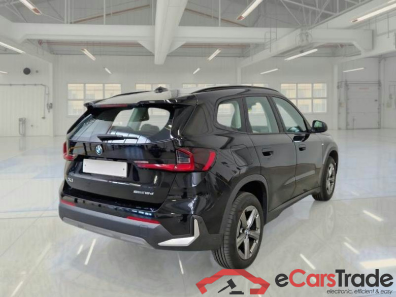BMW X1 / 2022 / 5P / SUV SDRIVE 18D EDITION ESSENCE DCT #2
