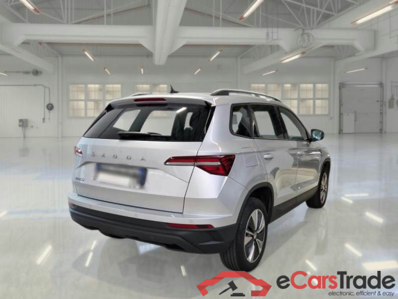 SKODA KAROQ / 2017 / 5P / SUV 2.0 TDI 85KW EVO SCR EXECUTIVE DSG #2
