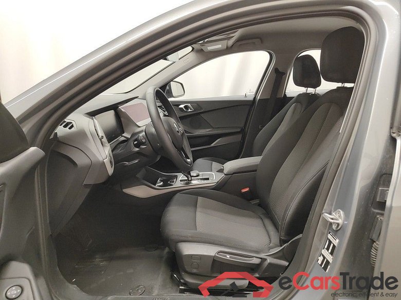 BMW 1 Reeks Hatch 116iA (80 kW) 5d #3