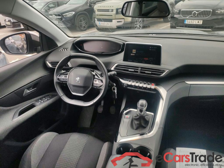 PEUGEOT 3008 / 2016 / 5P / todoterreno 1.5 BlueHDi 96kW (130CV) S&S Style #3