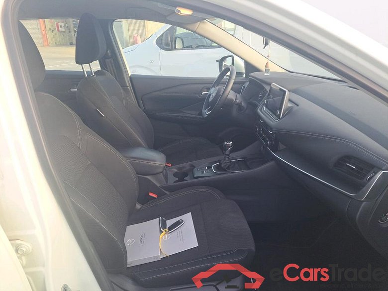 NISSAN QASHQAI / 2021 / 5P / todoterreno DIG-T 103kW (140CV) mHEV 4x2 Acenta #6
