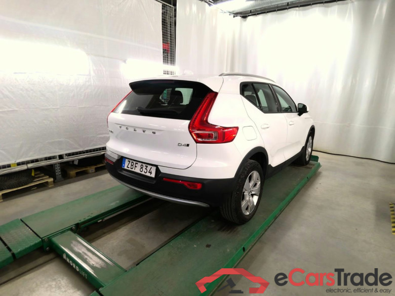 XC40 D4 4WD Momentum Advan.Aut #3