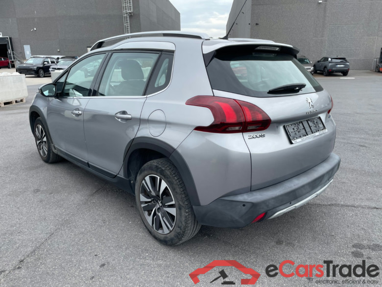 Peugeot 2008 1.2 PureTech Allure Navi 1/2 Leather Klima PDC ... #4