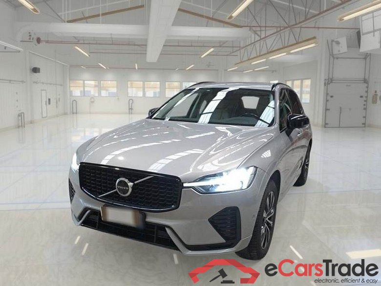 VOLVO XC60 / 2021 / 5P / SUV B4 D AWD AUTOMATICO PLUS DARK #1