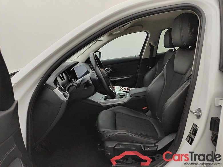 BMW 3 Reeks Berline 318d (100 kW) 4d #3