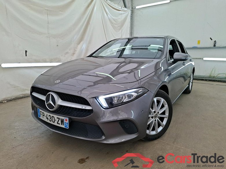 MERCEDES-BENZ Classe A Compact / 2018 / 5P / Berline A 250 e Progressive Line 8G-DCT #1