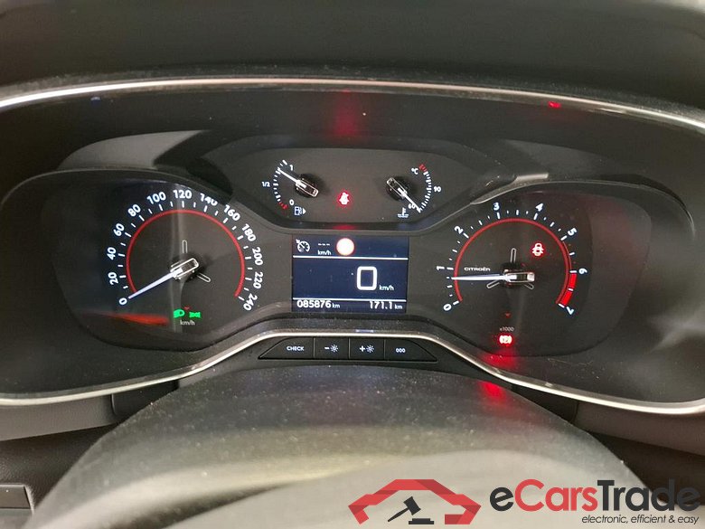 CITROEN C5 Aircross / 2018 / 5P / SUV BlueHDi 130 S&S BVM6 Live #6
