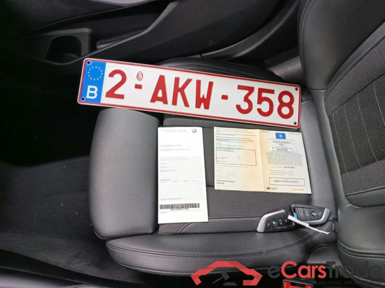 BMW 3 Reeks Berline 318d (100 kW) 4d #4