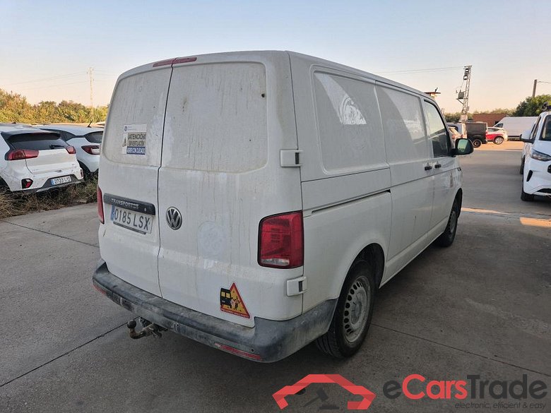 VOLKSWAGEN Transporter / 2020 / 4P / furgón Furgón Corto TN 2.0 TDI 81kW (110CV) #2