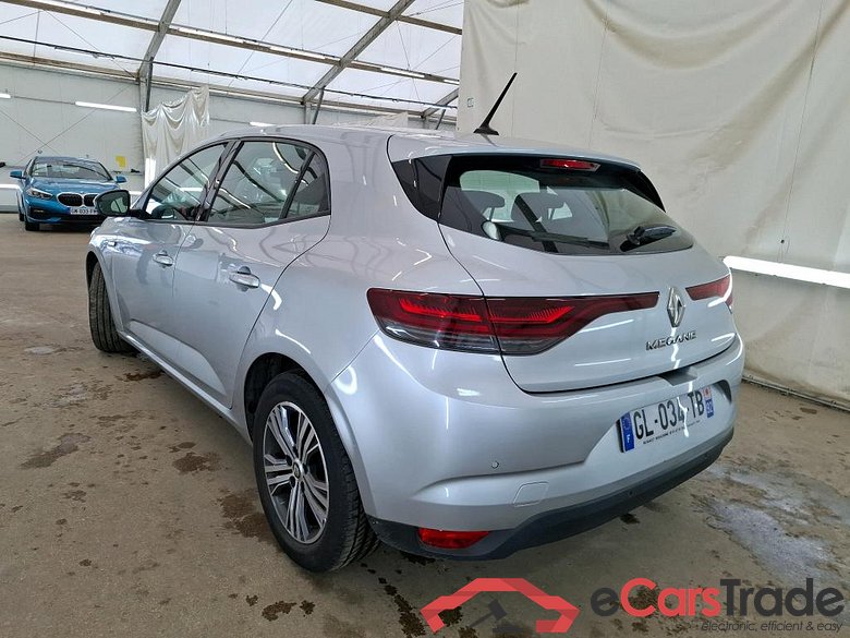 RENAULT Mégane Berline / 2020 / 5P / Berline evolution TCe 140 #2