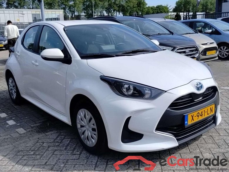 TOYOTA YARIS 1.5 Hybrid Active #2