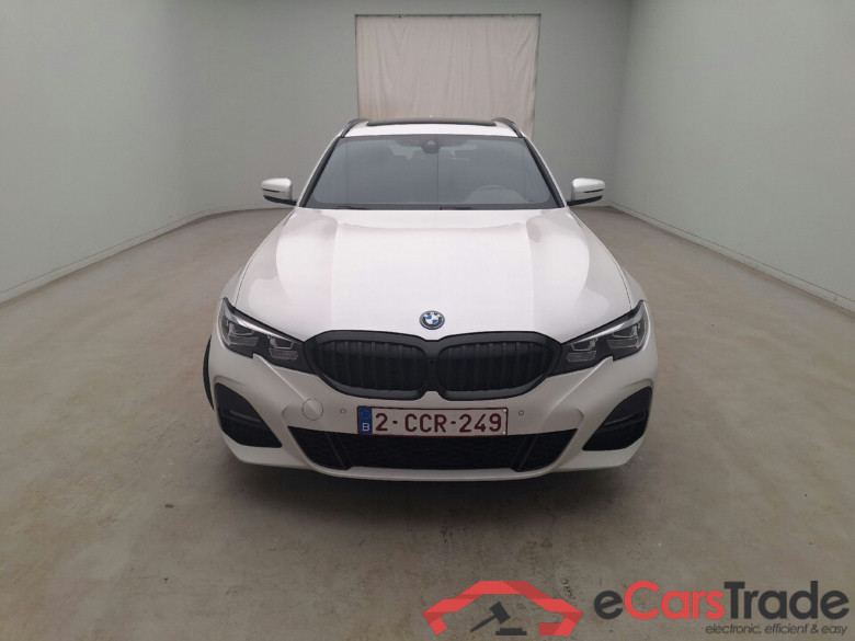 BMW, 3-serie T FL'22 PHEV, BMW 3 Reeks Touring 320e (150 kW) 5d ///M-Sportkit #1