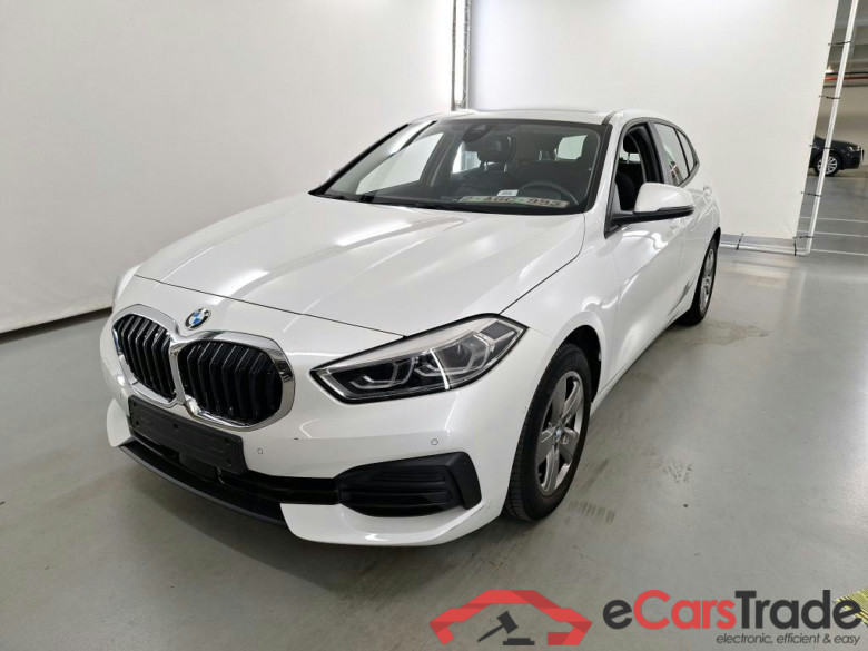 BMW 1 SERIES HATCH 1.5 118IA (100KW) #1