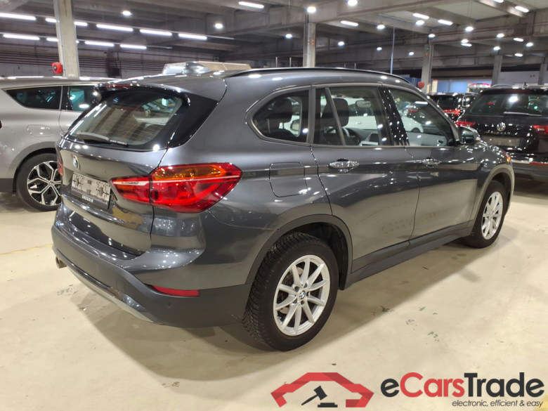 BMW X1 - 2019 1.5iA sDrive18 OPF #4