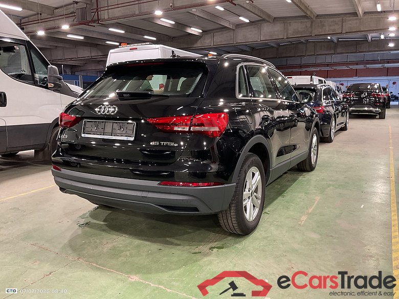 AUDI Q3 1.4 45 TFSI E S TRONIC #4