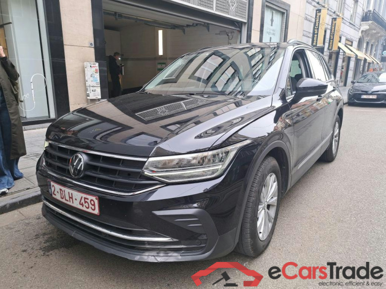 VOLKSWAGEN TIGUAN 1.5 TSI 110KW LIFE DSG #1