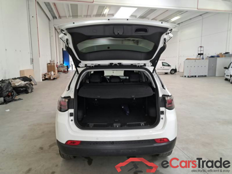 JEEP Compass / 2021 / 5P / SUV 1.3 T4 PHEV 190cv Business 4xe Auto #4