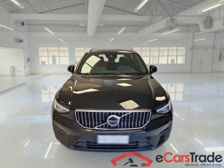 VOLVO XC40 / 2021 / 5P / SUV T4 RECHARGE PLUG-IN AUTO CORE #6