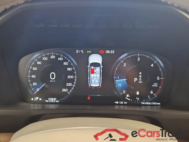 VOLVO XC90 / 2014 / 5P / SUV B5 D AWD AUTOMATICO 7P INSCRIPTION #4