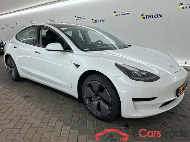 Tesla Model 3 Standard Range Plus RWD 4D 225kW #2