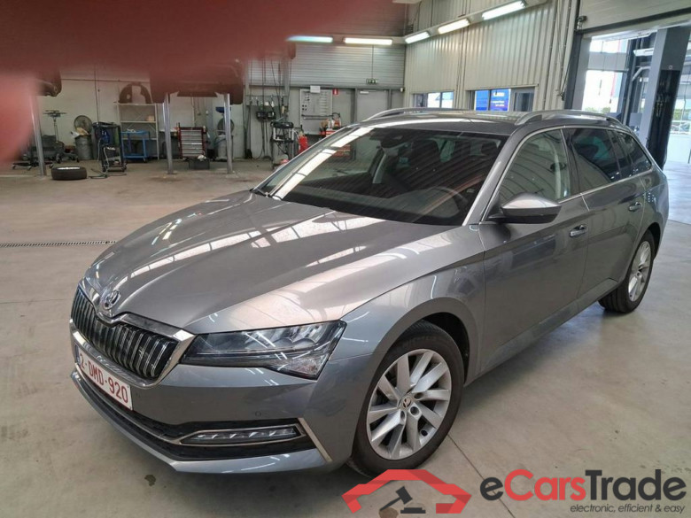 SKODA Superb Combi PHEV 1.4 TSI Ultimate DSG (160 kW) #1