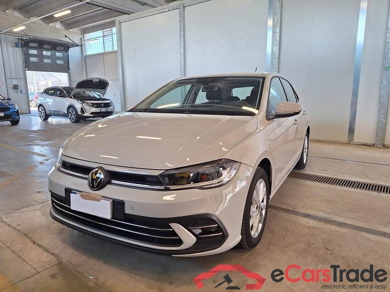 VOLKSWAGEN POLO / 2021 / 5P / BERLINA 1.0 TSI STYLE