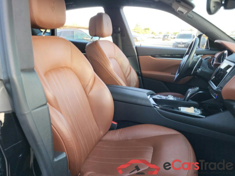 MASERATI Levante / 2016 / 5P / todoterreno Executive 3.0 V6 twin turbo 257 kW #6