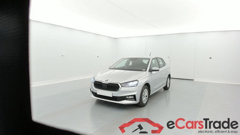 Skoda Fabia 1.0 MPI 80 CH BVM5 AMBITION #3