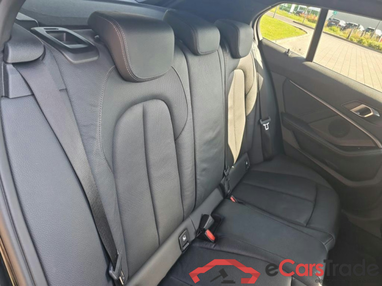 BMW 1 SERIES HATCH 1.5 116I (80KW) #6