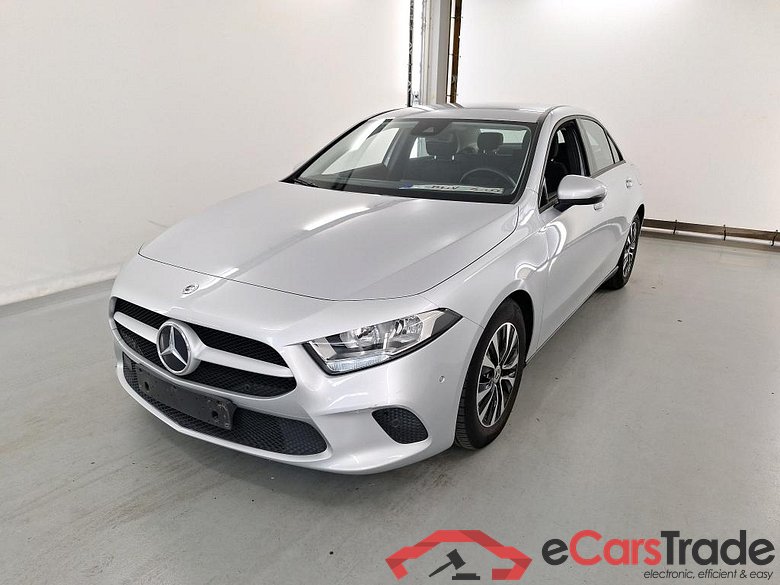 MERCEDES-BENZ A-CLASS 2.0 A 180 D ESSENTIAL LINE DCT