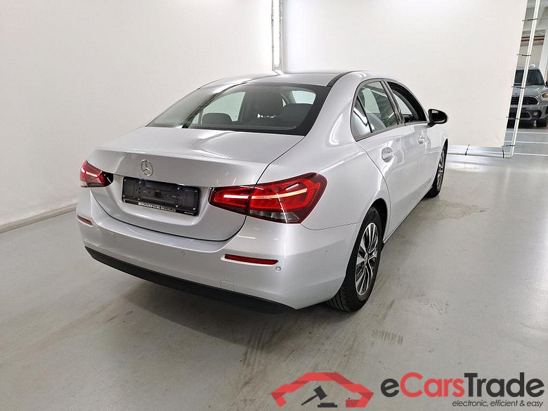 MERCEDES-BENZ A-CLASS 2.0 A 180 D ESSENTIAL LINE DCT #4