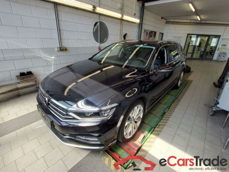 Volkswagen Passat Variant (CB5)(03.2019->2024) DE - Kb5 2.0 TDI BMT/Start-Stopp EU6d, Elegance, (Facelift) 2020 - 2024 #1