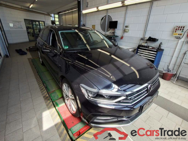 Volkswagen Passat Variant (CB5)(03.2019->2024) DE - Kb5 2.0 TDI BMT/Start-Stopp EU6d, Elegance, (Facelift) 2020 - 2024 #2
