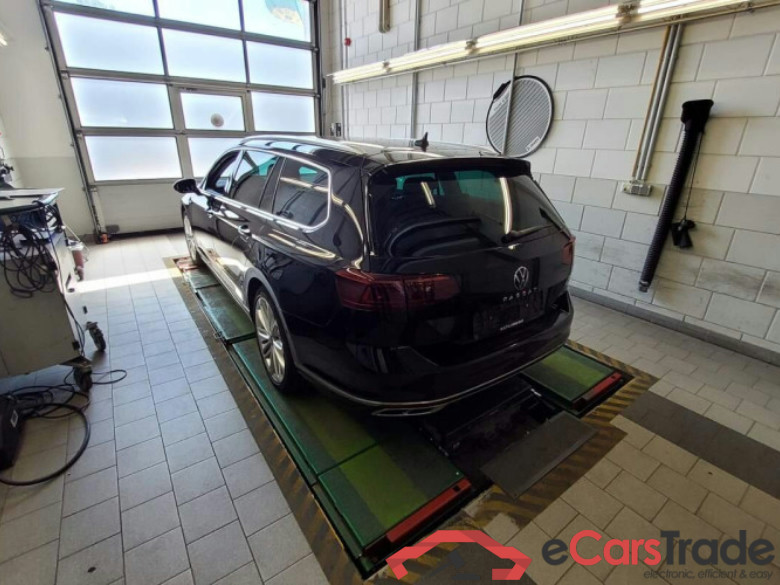 Volkswagen Passat Variant (CB5)(03.2019->2024) DE - Kb5 2.0 TDI BMT/Start-Stopp EU6d, Elegance, (Facelift) 2020 - 2024 #4