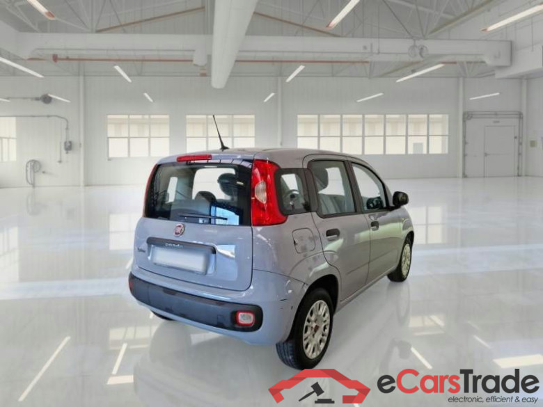 FIAT PANDA / 2011 / 5P / BERLINA 1.2 69CV SeS E6D-TEMP EASY #2