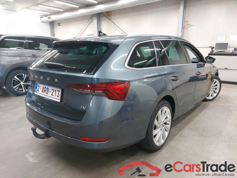 SKODA - SKO OCTAVIA COMBI TSI PHEV 204PK DSG6 Clever+ With DCC Chassis & Drivers Mem Seat & Towing Hook * HYBRID * #2