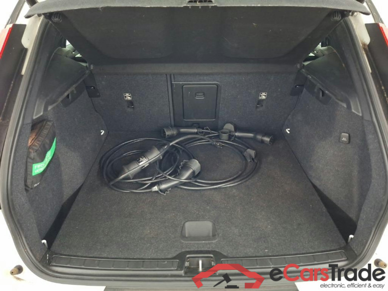 VOLVO XC40 Recharge P8 AWD R-Design 5D 300kW #5