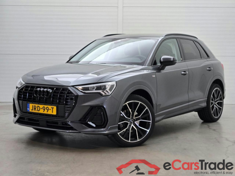 AUDI Q3 35 TFSI Advanced edition #1