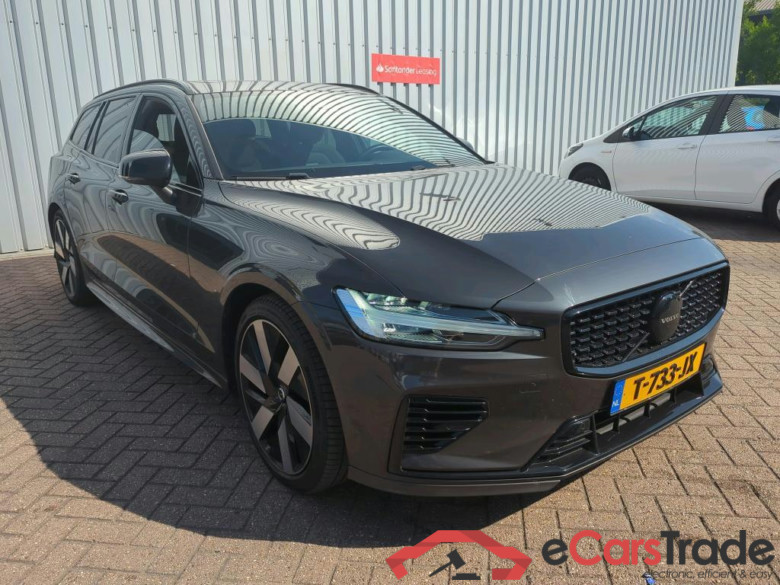 VOLVO V60 2.0 T6 AWD + Dark #4