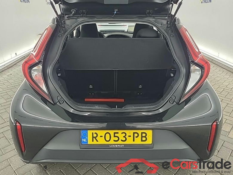 TOYOTA Aygo X 1.0 VVT-I MT play 5D 53kW #5