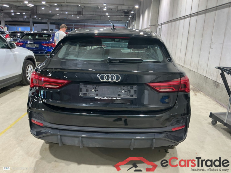 AUDI Q3 Sportback 1.4 45 TFSI E S TRONIC #5