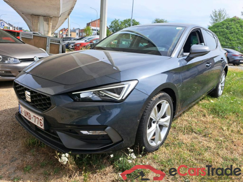 SEAT - SEA LEON 1.4 e-Hybrid PHEV 204PK DSG FR Pack Comfort & Drive & Winter & Nav System Plus & Rear Camera & Park Pack  * HYBRID *