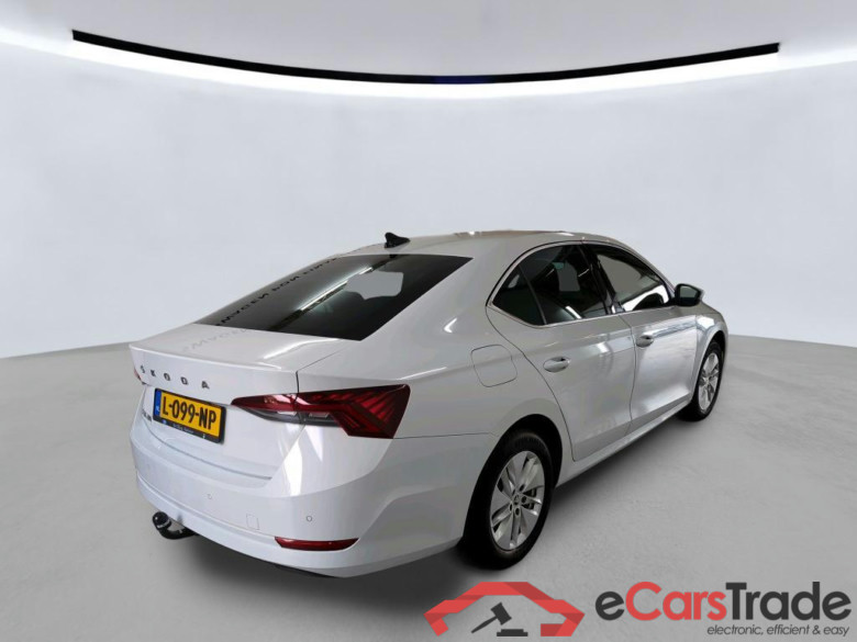 SKODA Octavia 81 kW #5