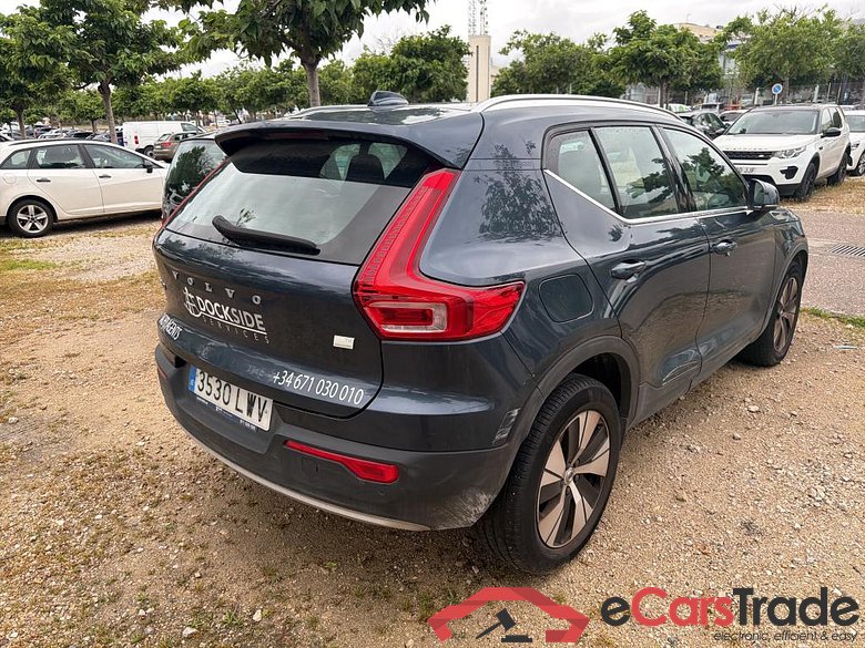 VOLVO XC40 1.5 T4 Twin Recharge Inscription Ex Auto 210 CV 10 kWh #2