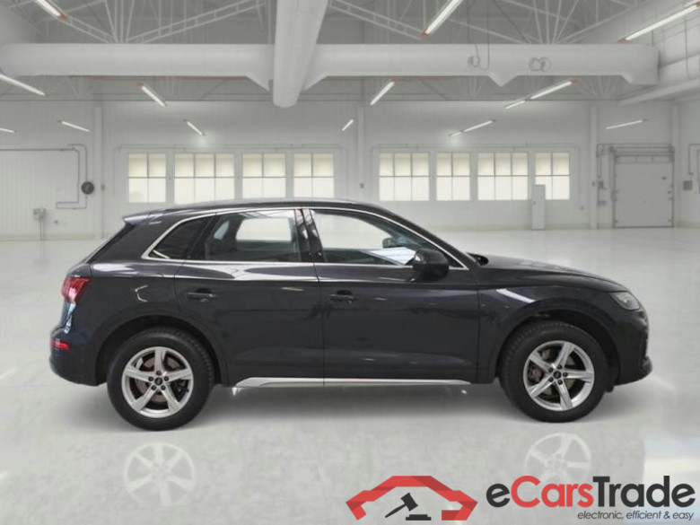 AUDI Q5 / 2020 / 5P / SUV 45 TFSI BUSINESS ADVAN. QUATTRO S TRONIC #6